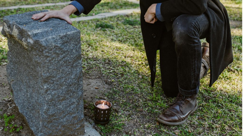 I have been missing my dog, and I pay respects at my dog's grave after losing it.